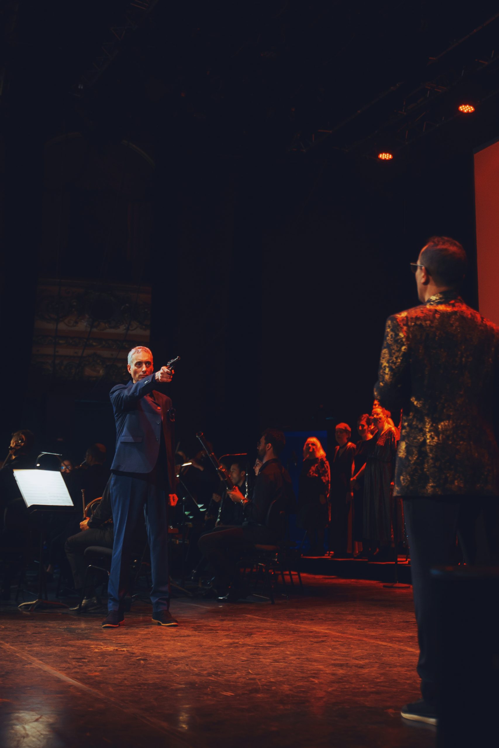 SOUS CE TOIT J’AI CONNU MA PREMIÈRE JOIE